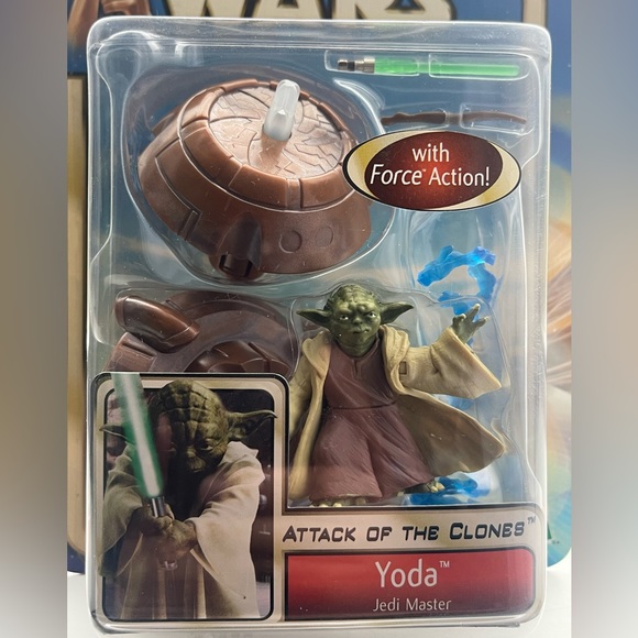 New Star Wars-Attack of the Clones: YODA Jedi Master Action Figure Hasbro 02’ - Picture 4 of 4